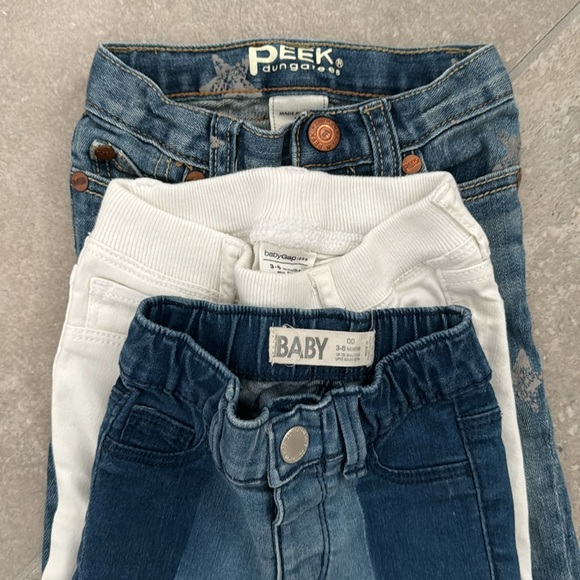 Three pairs of baby jeans. - Picture 3 of 3